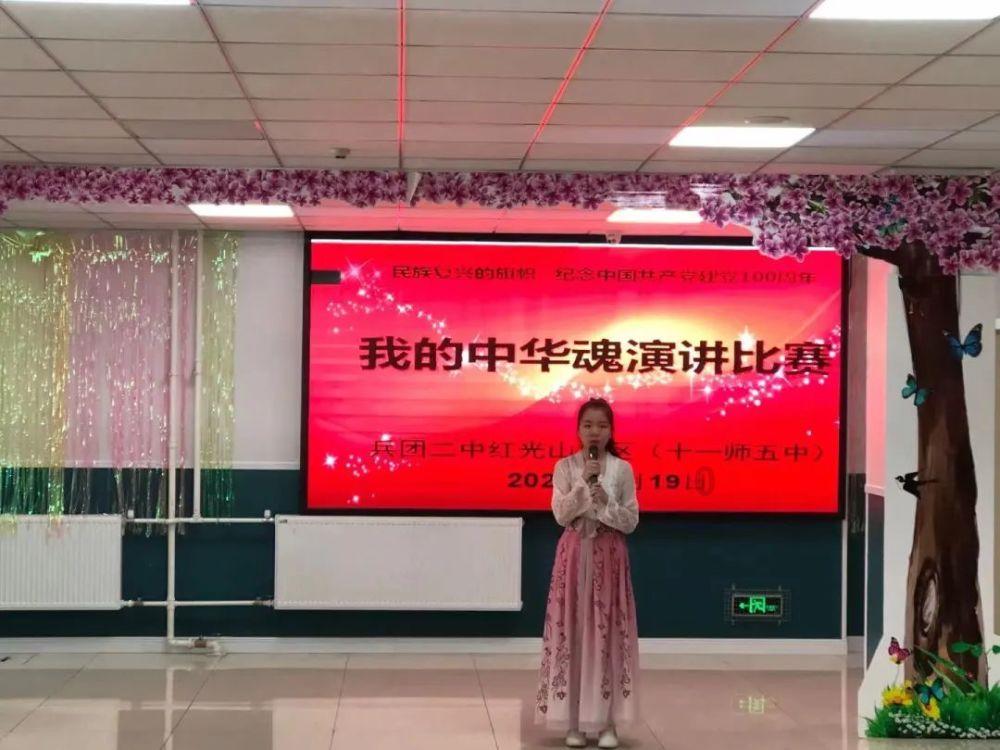 《甄嬛传》:四阿哥这么优秀,皇帝为什么不让后宫妃嫔抚养他